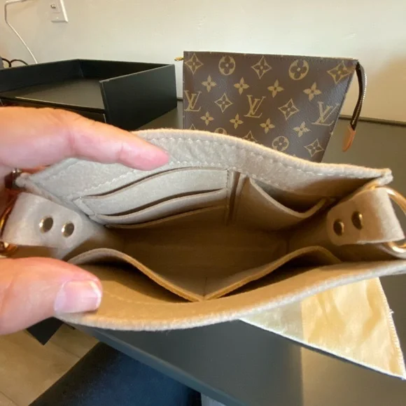 SOLD ON MERCARI New Authentic Louis Vuitton Toiletry 19 - Picture 10 of 12